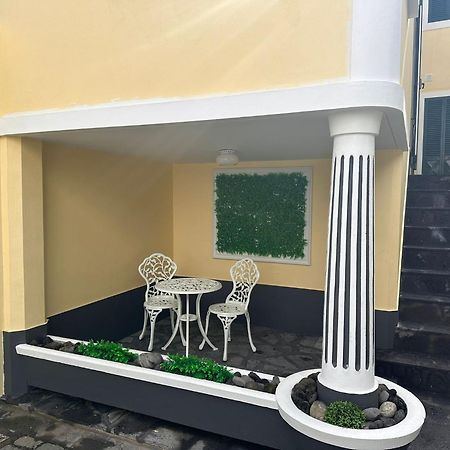 Azor International Hostel ポンタ・デルガダ エクステリア 写真